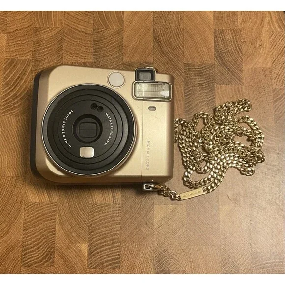 Fujifilm | Cameras, Photo & Video | Fujifilm Instax Mini 7 Fujifilm | Cameras, Photo & Video | Fujifilm Instax Mini 7